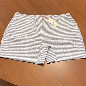 NWT Vineyard Vines Seersucker 5” Every Day Shorts